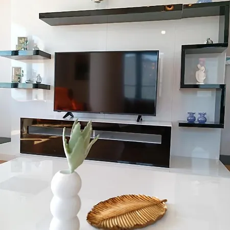 Lejlighed Luxury Fully Equipped 3br 2ba By Siena