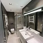 Διαμέρισμα Luxury Fully Equipped 3br 2ba By Siena *