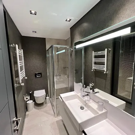 דירה Luxury Fully Equipped 3br 2ba By Siena *